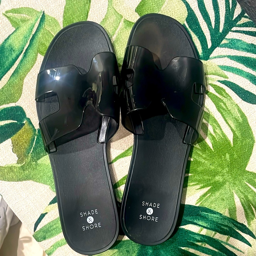 Black jelly slides!